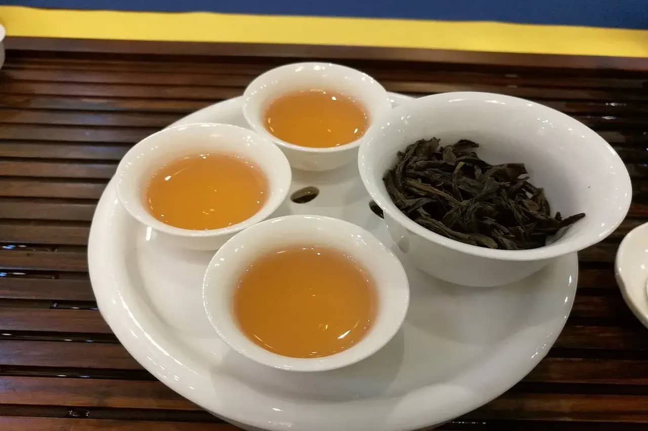 da hong pao oolong tea